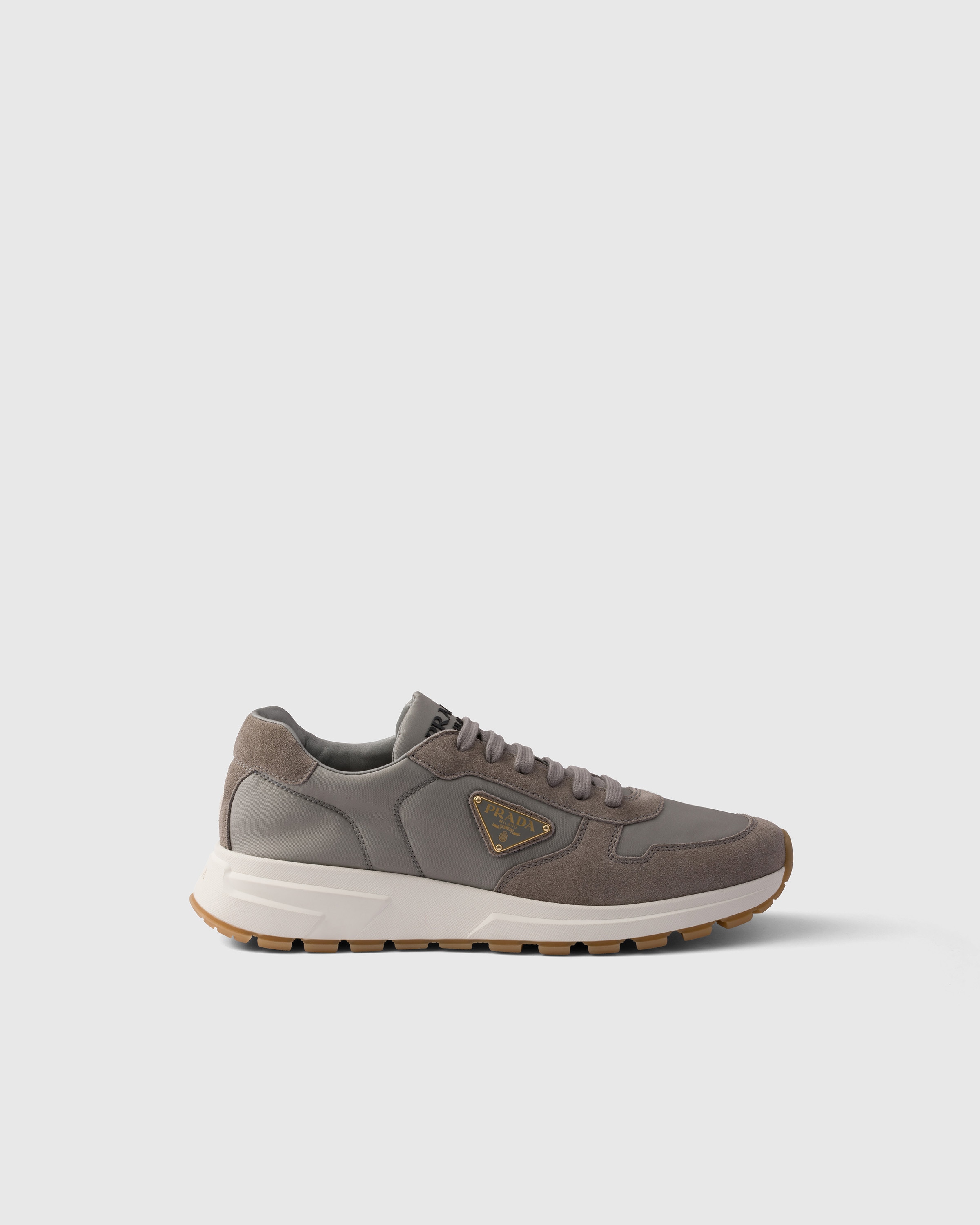 海外限定*PRADA*ナイロン&スエード PRAX 01 スニーカー グレー Steel Gray Prax 01 Re-Nylon and suede sneakers | PRADA
