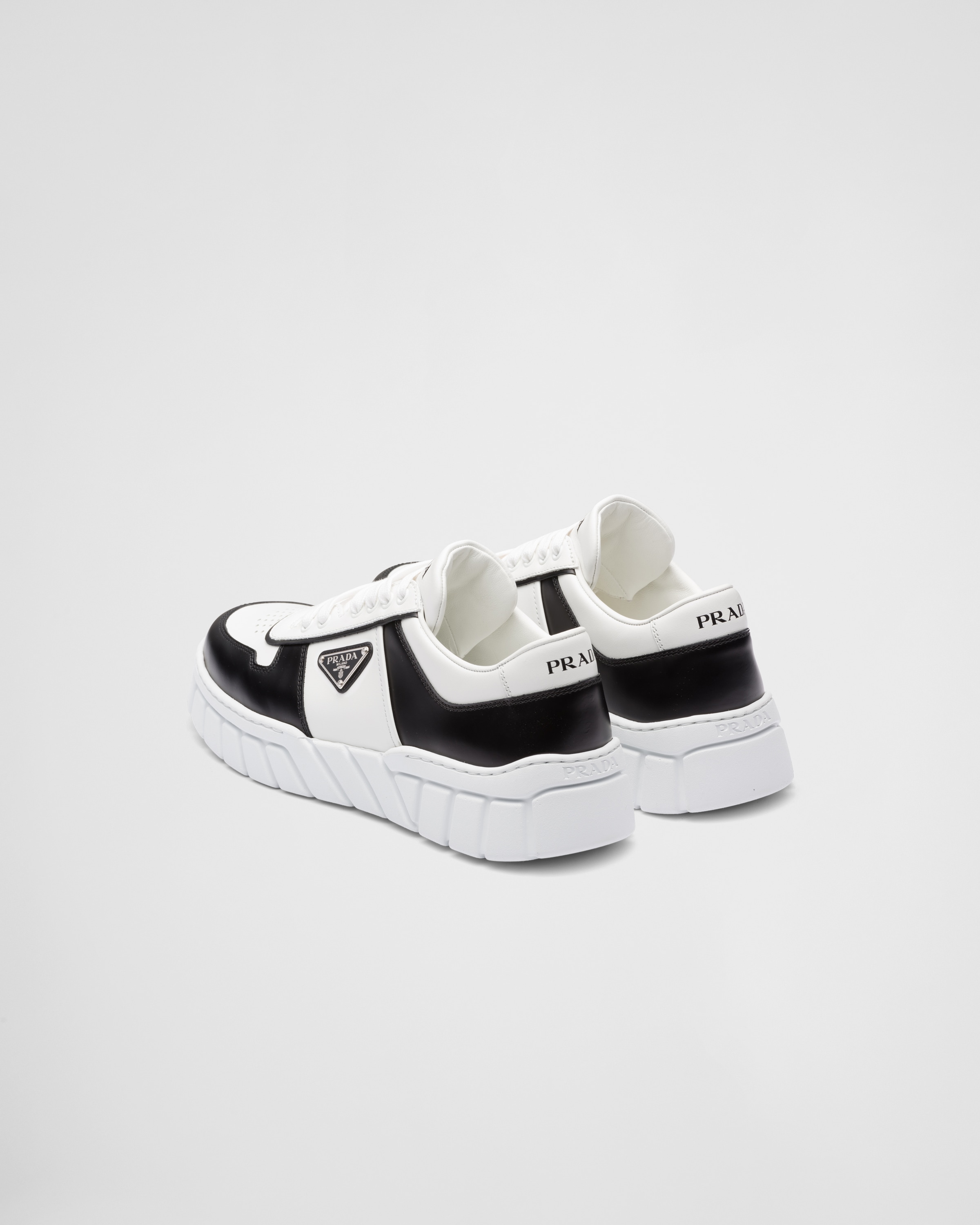 Prada Gucci New Avenue Lt Wht Blk Snkr In White