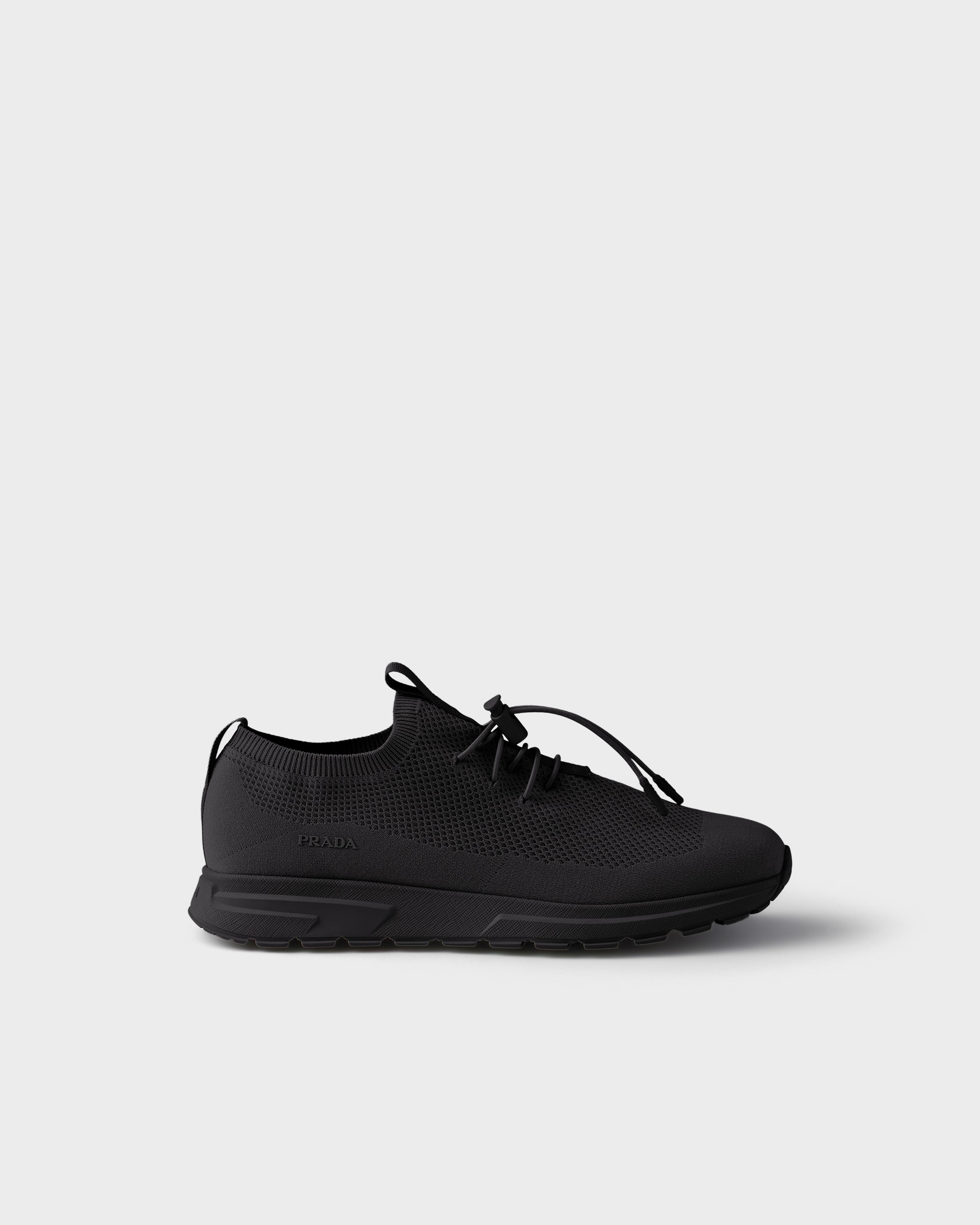 ハイセンスな【PRADA】Prax Nubuck ランナースニーカー 24SS新作 ハイセンスな【PRADA】Prax Nubuck ランナースニーカー 24SS新作