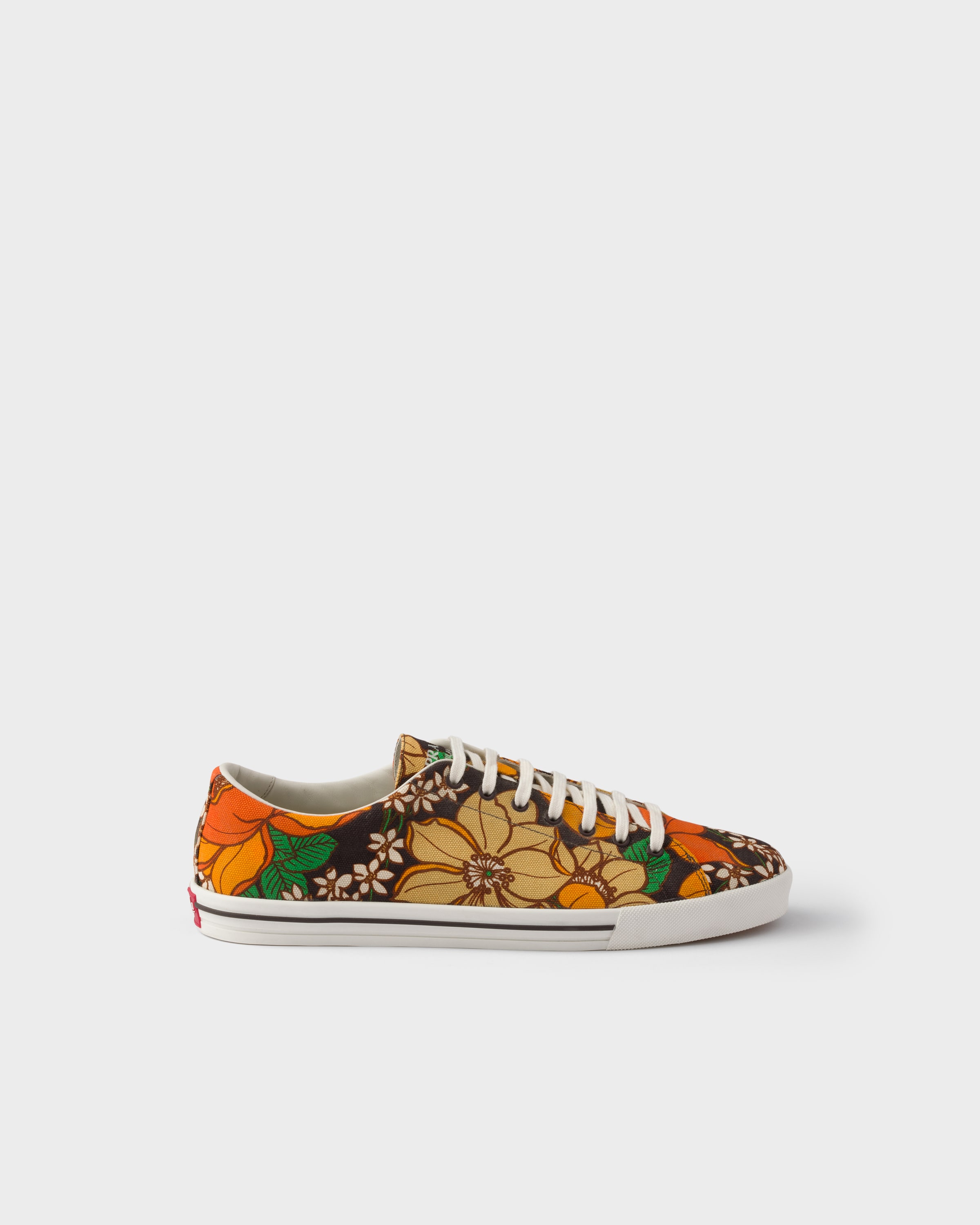 Prada Sneaker Aus Bedrucktem Canvas Mit Schnürung Und Blumenmuster