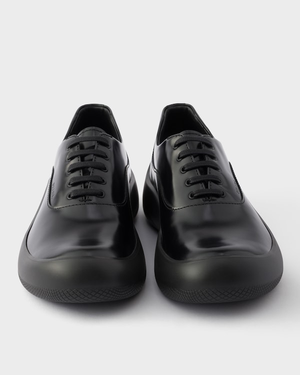 Sneaker aus gebürstetem Leder - Schwarz Sneaker aus gebürstetem Leder - Schwarz