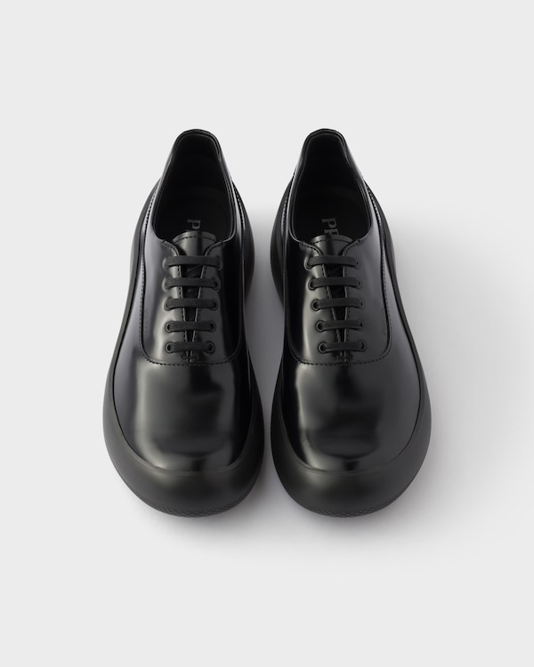 Sneaker aus gebürstetem Leder - Schwarz Sneaker aus gebürstetem Leder - Schwarz