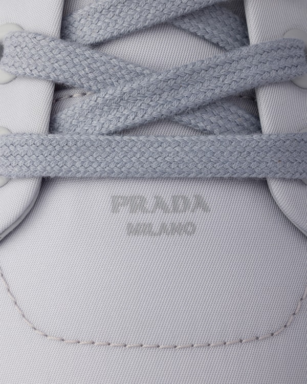 코트리나일론 스니커즈 - 펄 그레이 코트리나일론 스니커즈 - 펄 그레이