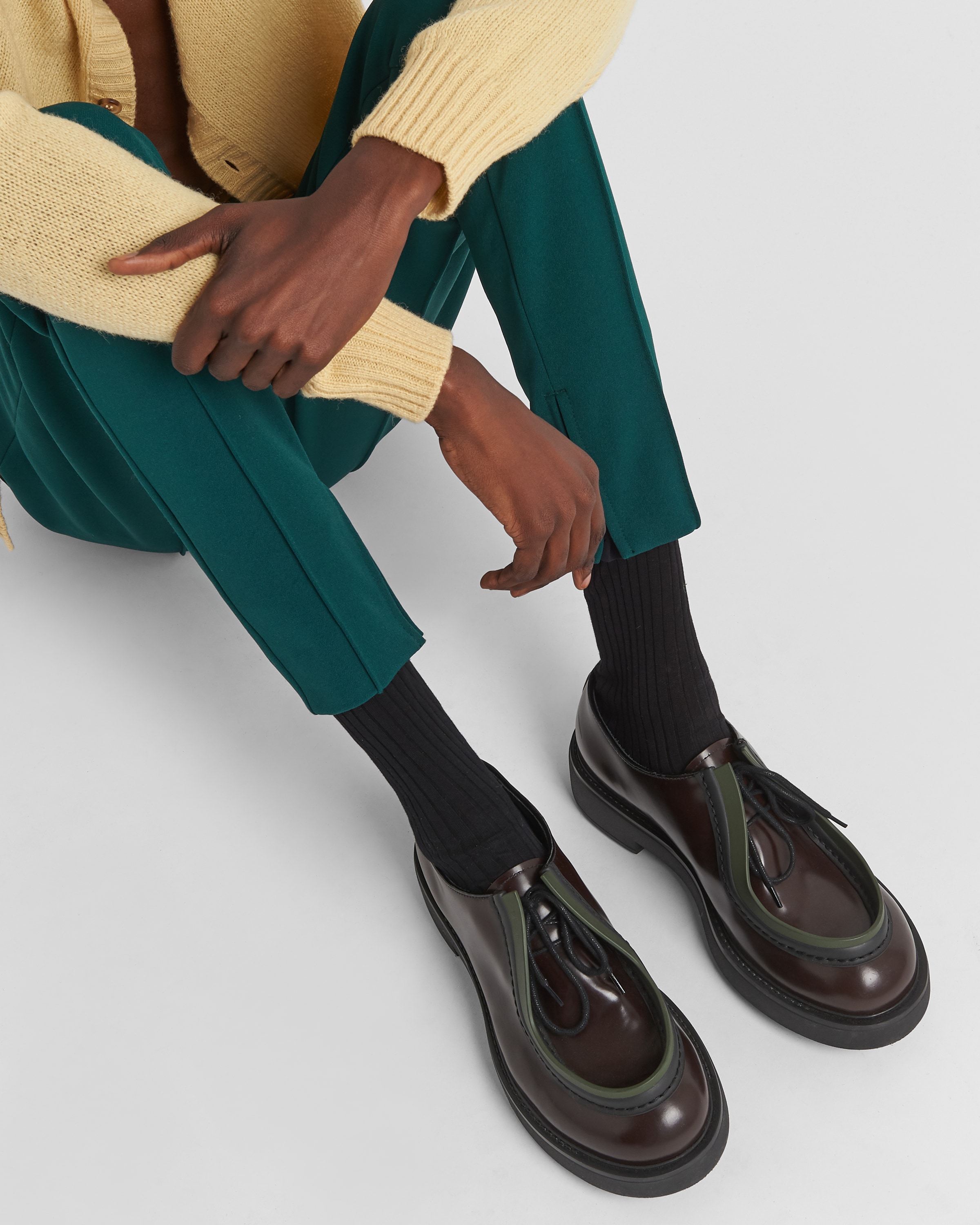 Prada chaussure 2025 chaussette