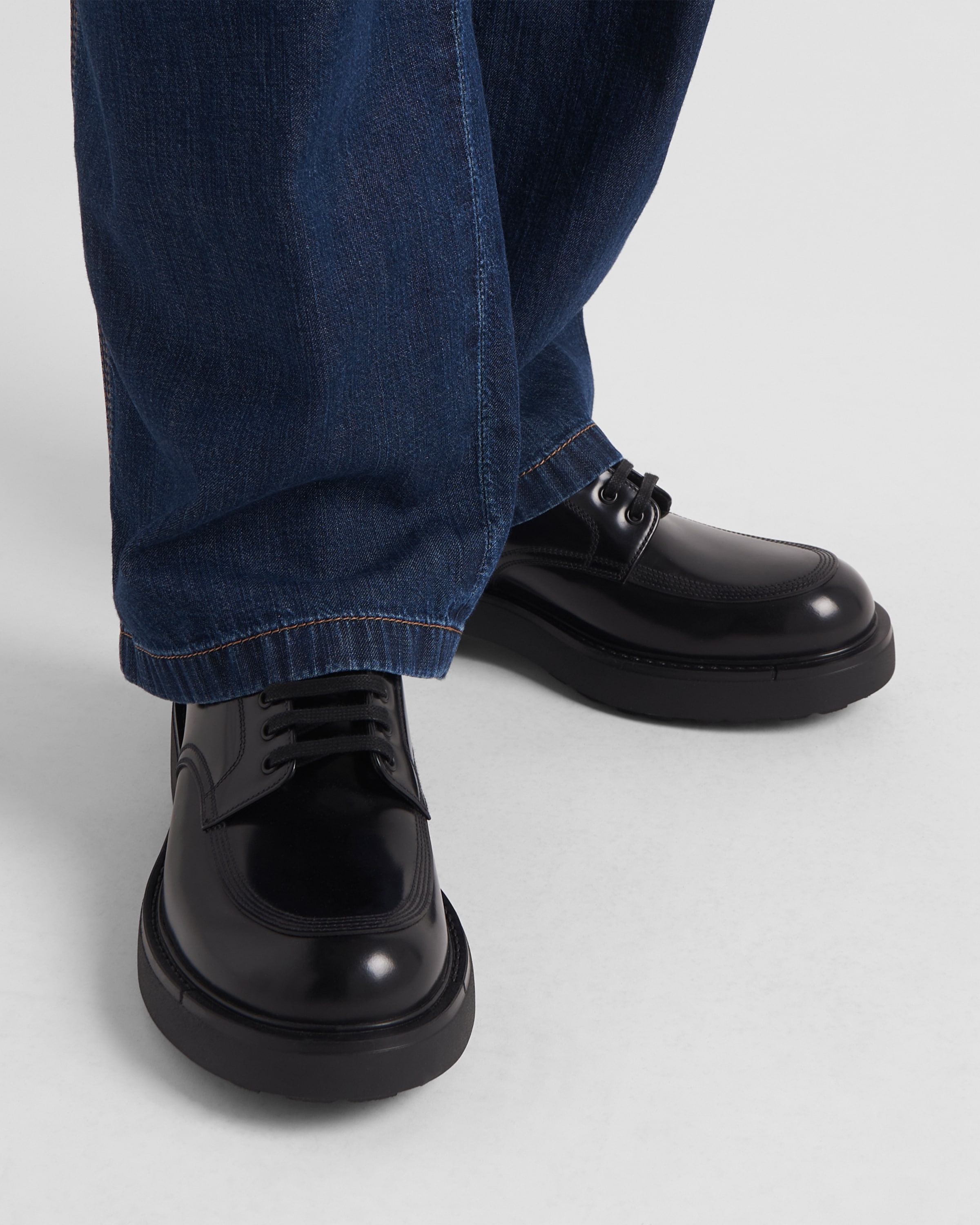ブ*ナ様 プラダ PRADA / Brushed Leather Derby S Black Brushed
