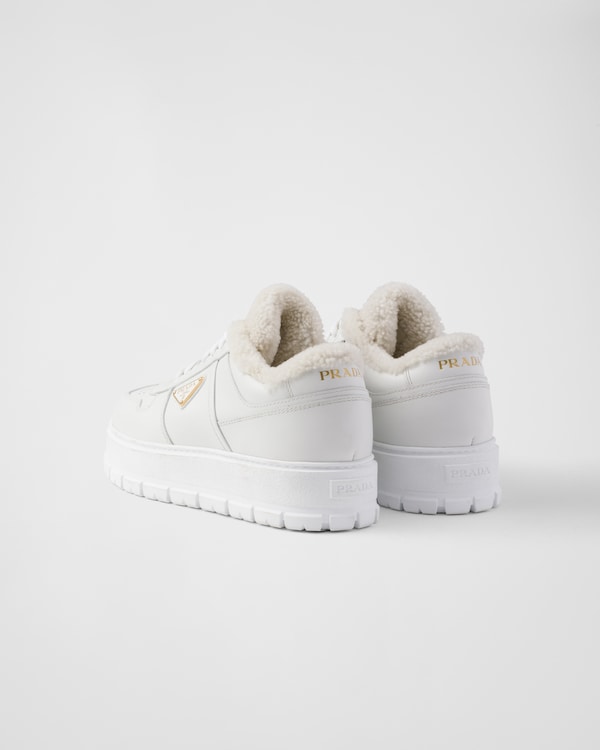 Bağcıklı Deri Spor Ayakkabı Bağcıklı Deri Spor Ayakkabı