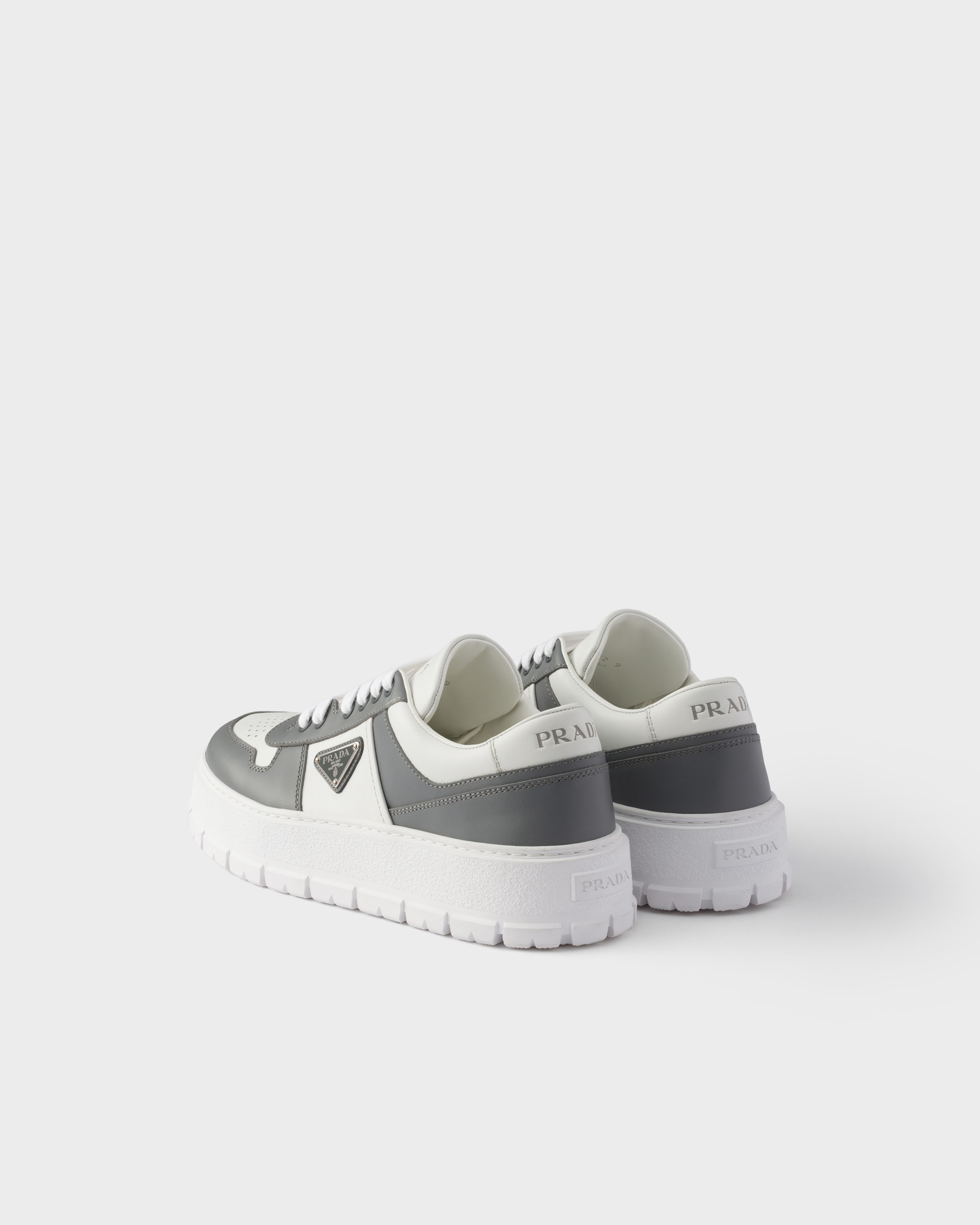 Tênis Em Couro Branco/aço | PRADA - Brasil