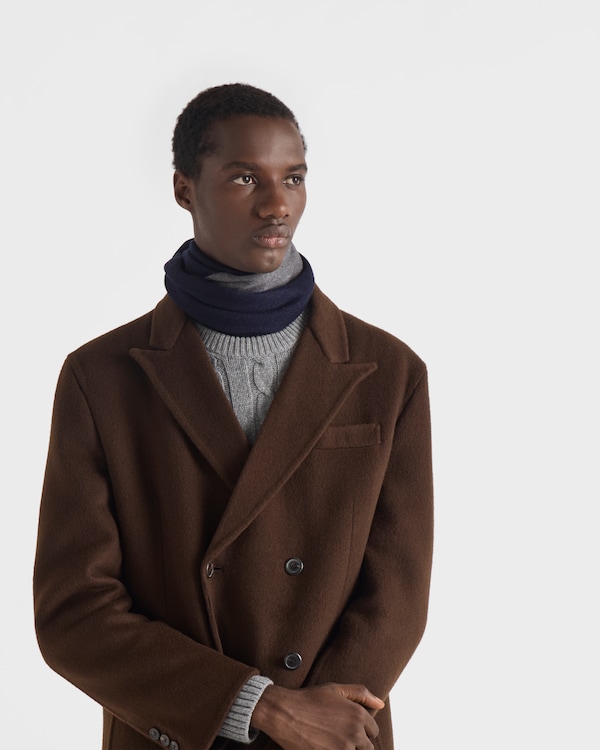 وشاح كشمير من نسيج مزدوج - أزرق / رمادي داكن وشاح كشمير من نسيج مزدوج - أزرق / رمادي داكن