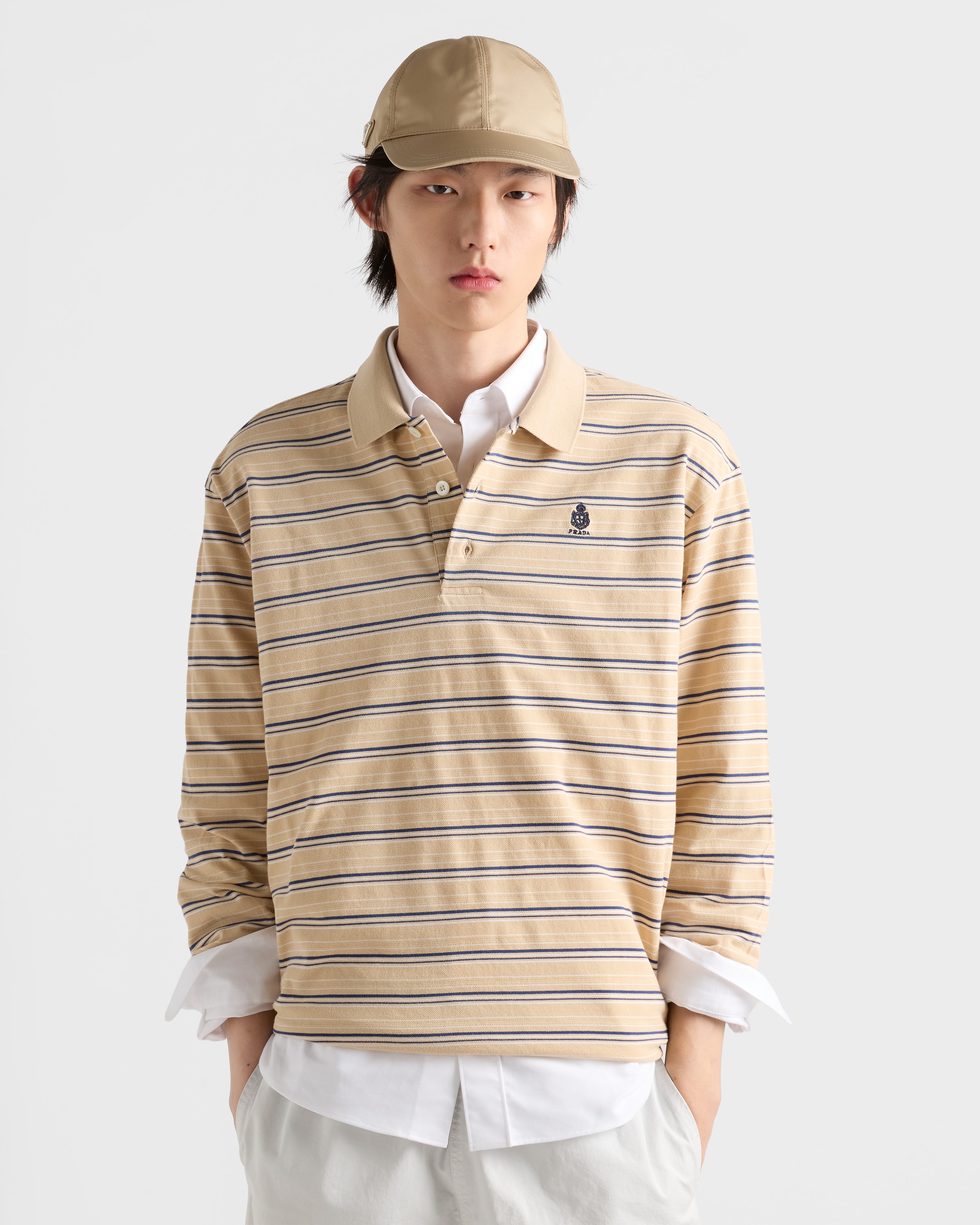 キャメルブラウン Re-nylon ベースボールキャップ | PRADA - 日本