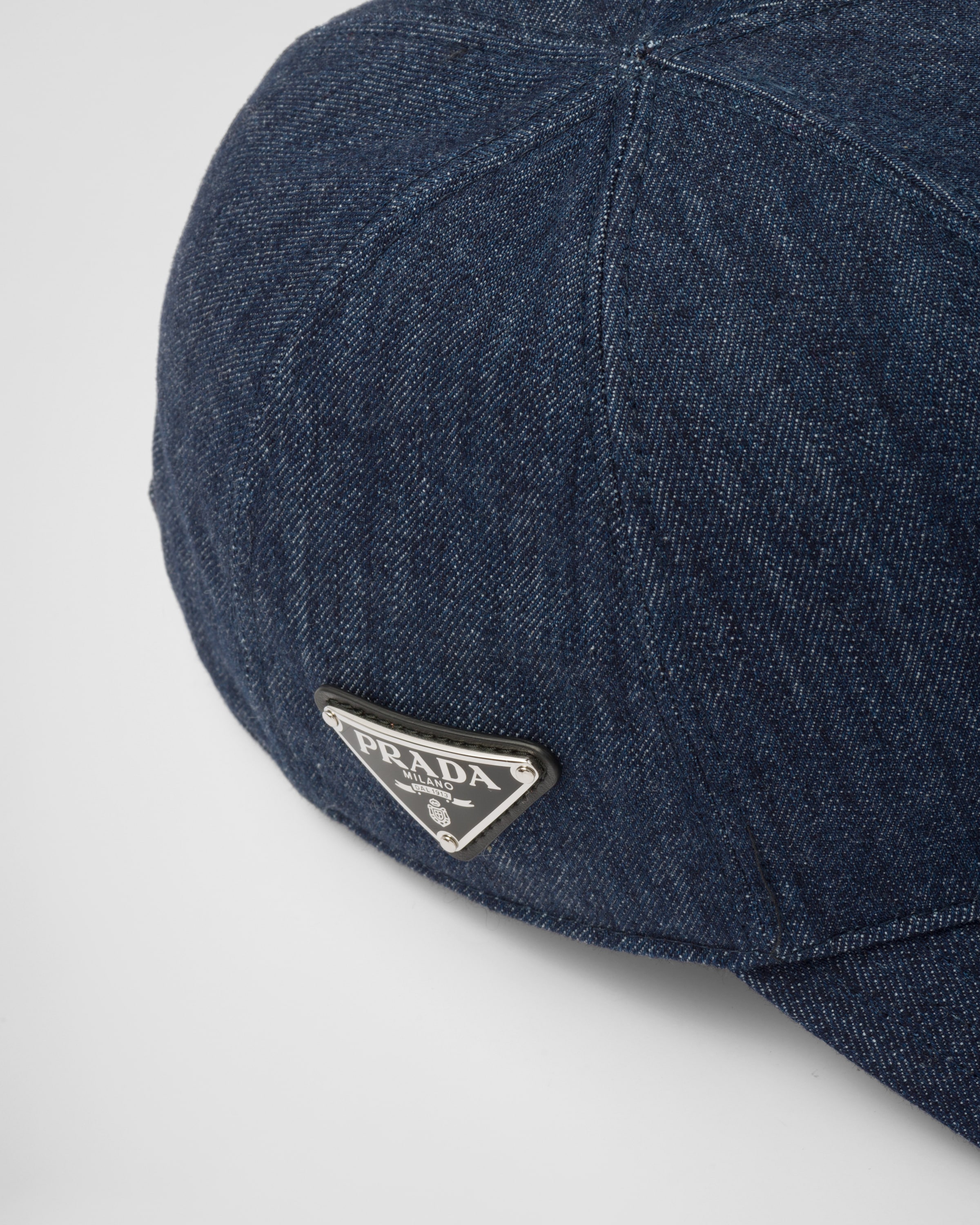 prada 丹宁棒球帽 4