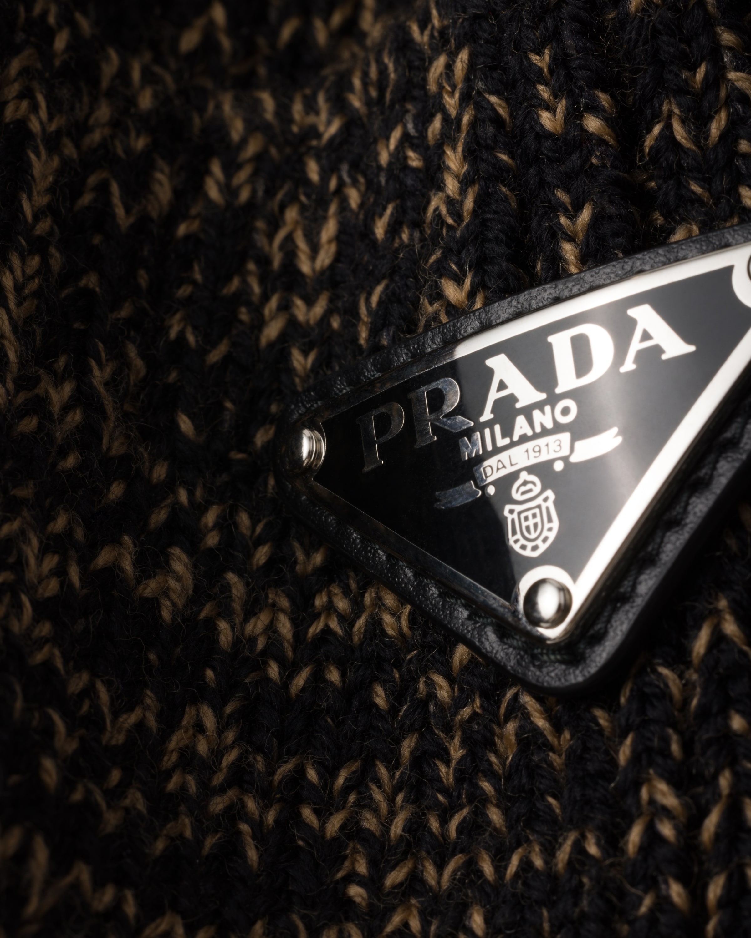 Prada Enamel-logo Mélange Wool Beanie In Schwarz/kamel