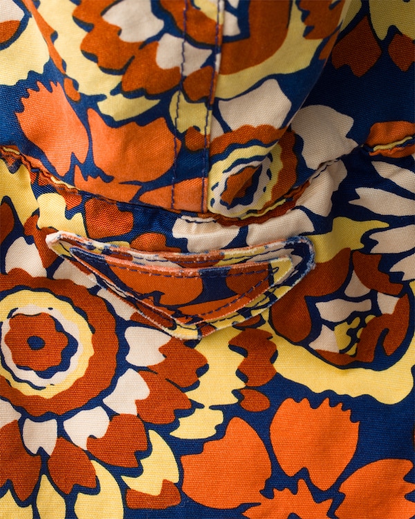 Cappuccio in popeline stampato e montone Cappuccio in popeline stampato e montone