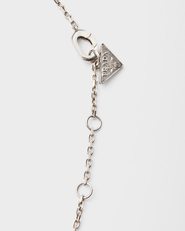 Collier ballon de basket en métal Collier ballon de basket en métal