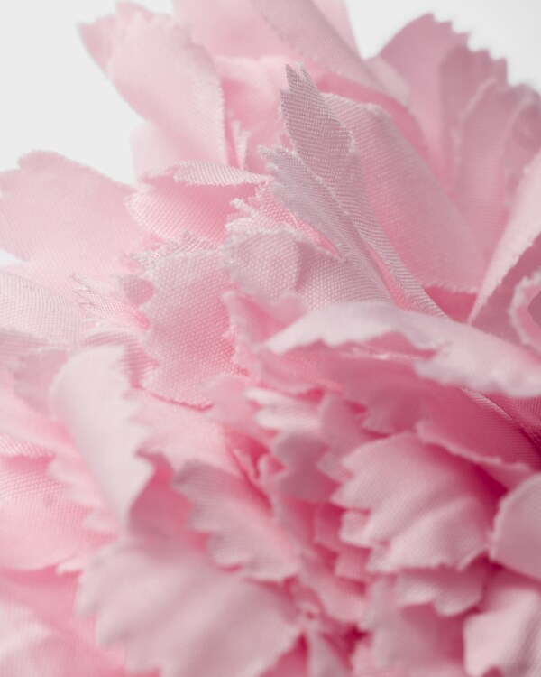 Poplin and metal flower brooch Poplin and metal flower brooch