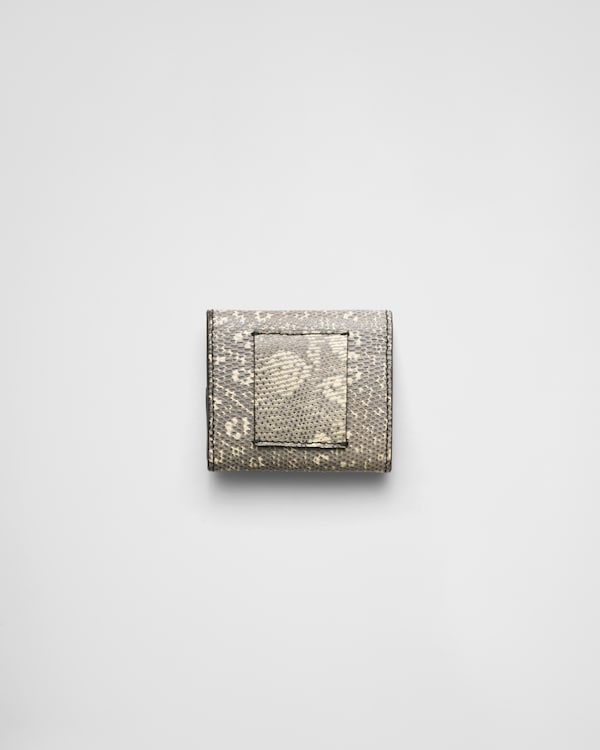 محفظة للنقود المعدنية من جلد السحلية محفظة للنقود المعدنية من جلد السحلية