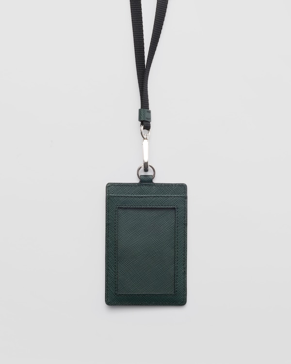 حامل بادج جلد سافيانو حامل بادج جلد سافيانو