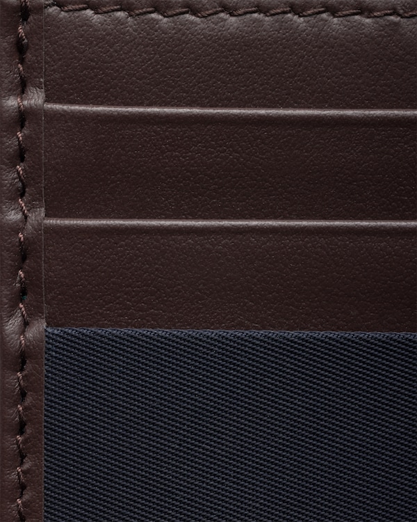 Re-Nylon与皮革卡片夹 Re-Nylon与皮革卡片夹