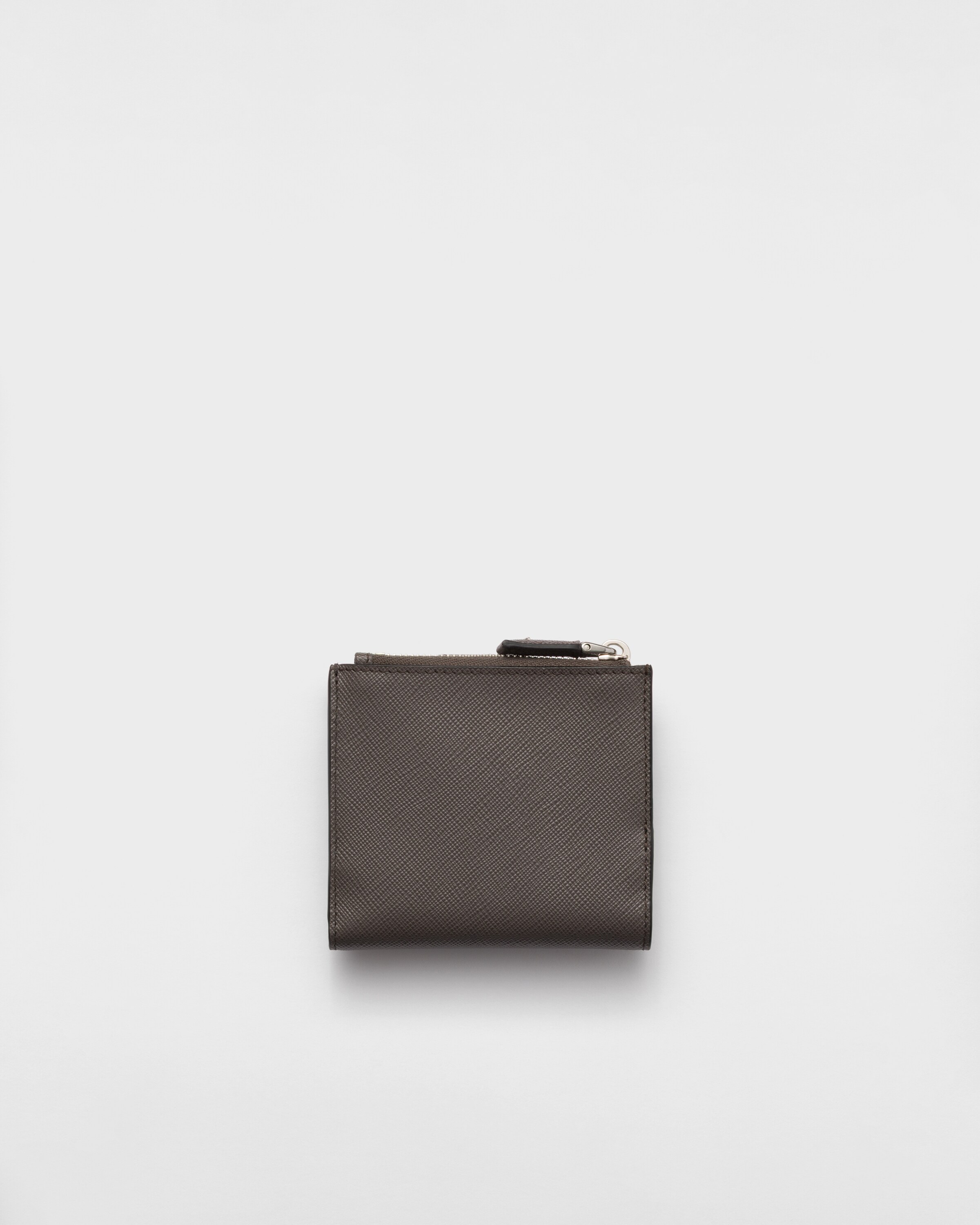 グレー サフィアーノタブ カードケース | PRADA