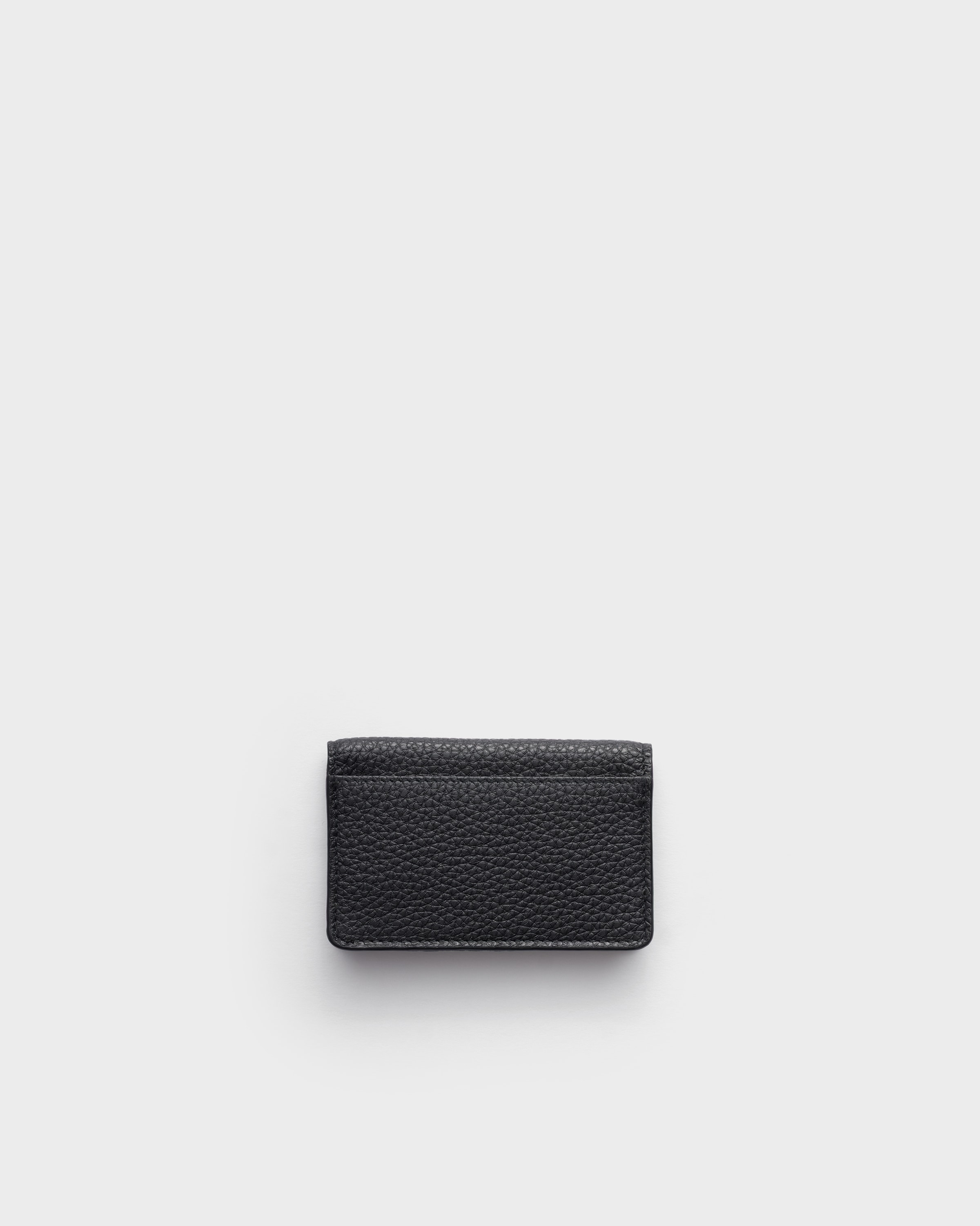ブラック レザーフラップ カードホルダー | PRADA - 日本