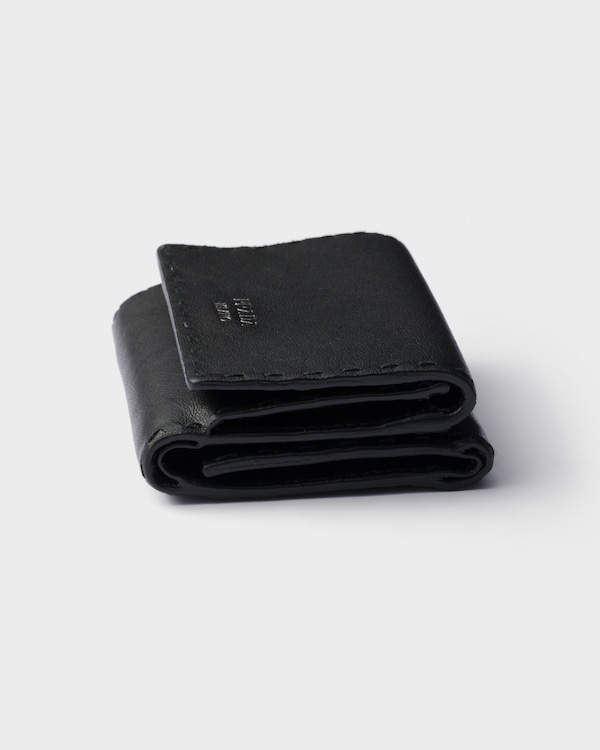Small antiqued leather wallet - Black Small antiqued leather wallet - Black