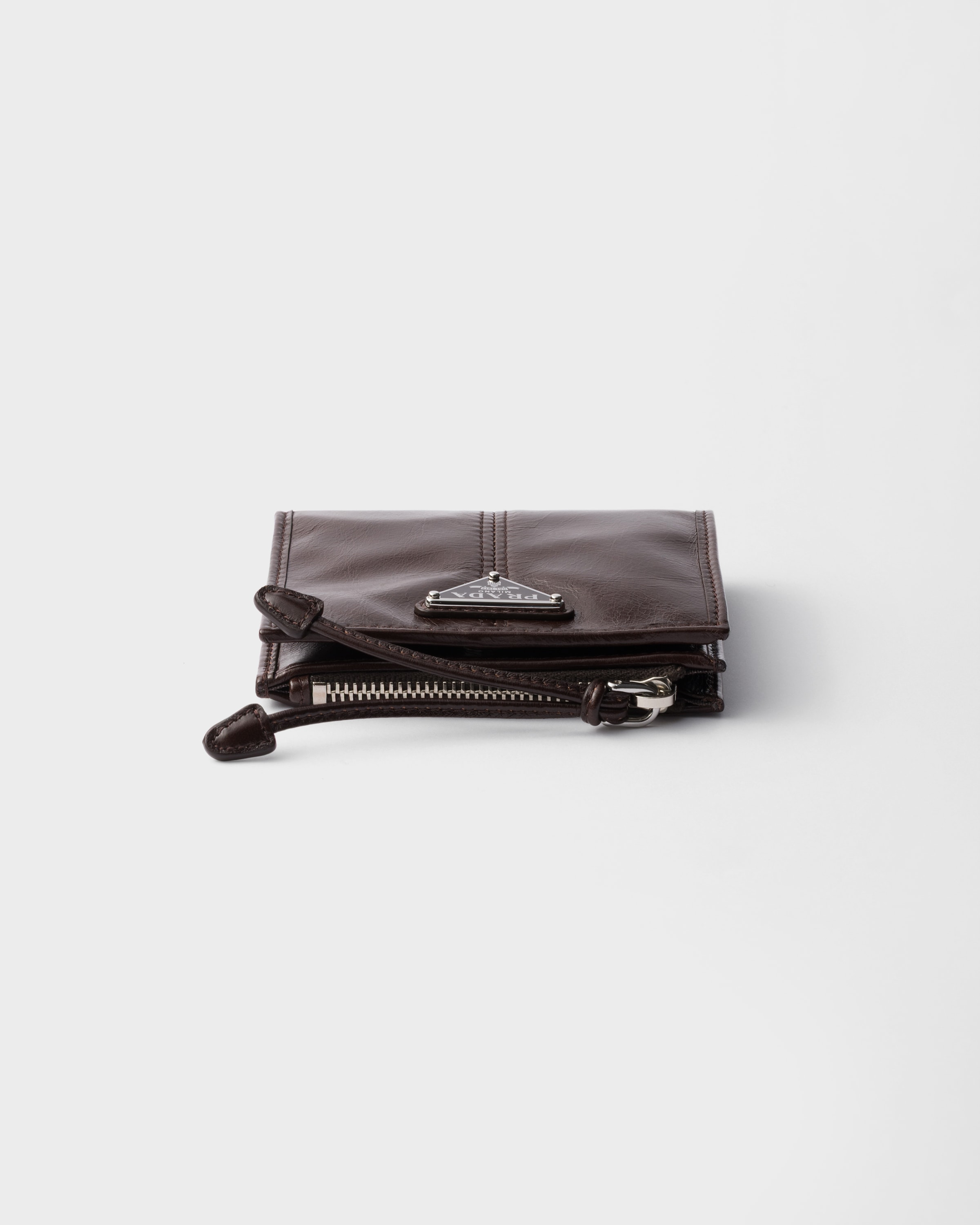 ぱ*イ様 PRADA ダークブラウン レザー ボストン ぱ*イ様 PRADA ダークブラウン レザー ボストン - メルカリ
