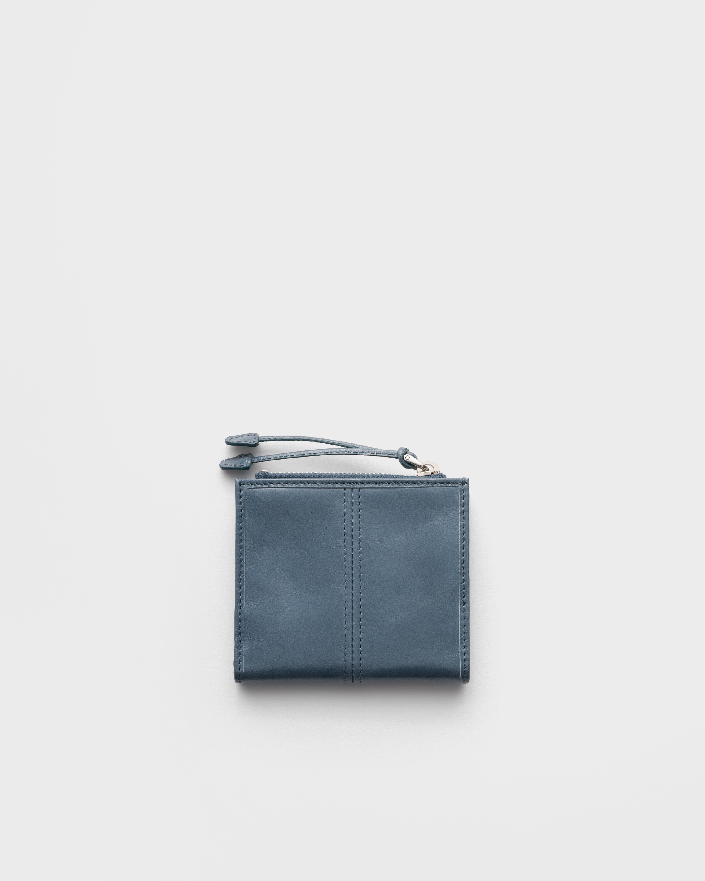 アビエーターブルー ソフトルックスレザー 財布 | PRADA - 日本