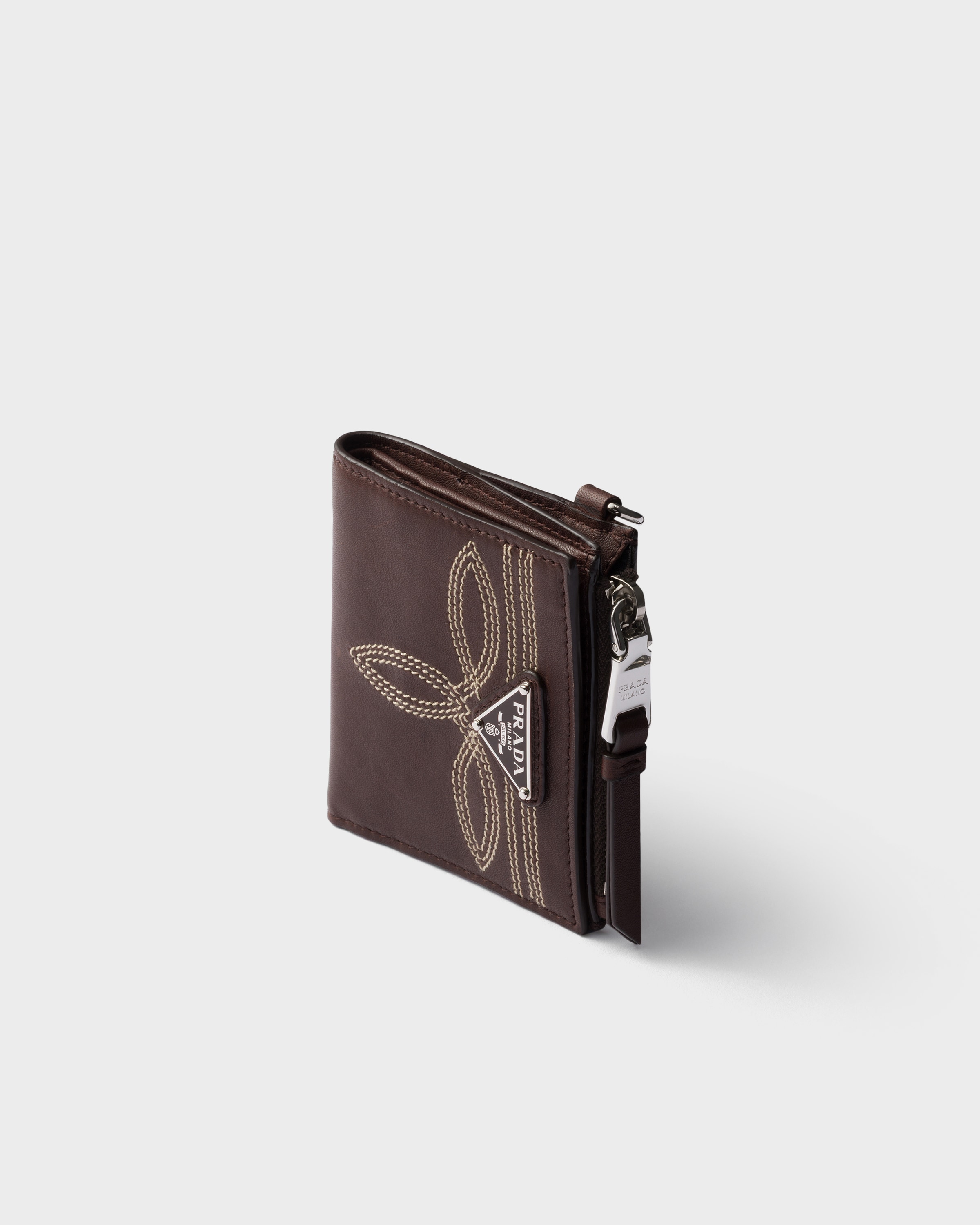 シエナブラウン ナッパレザー 財布 | PRADA - 日本