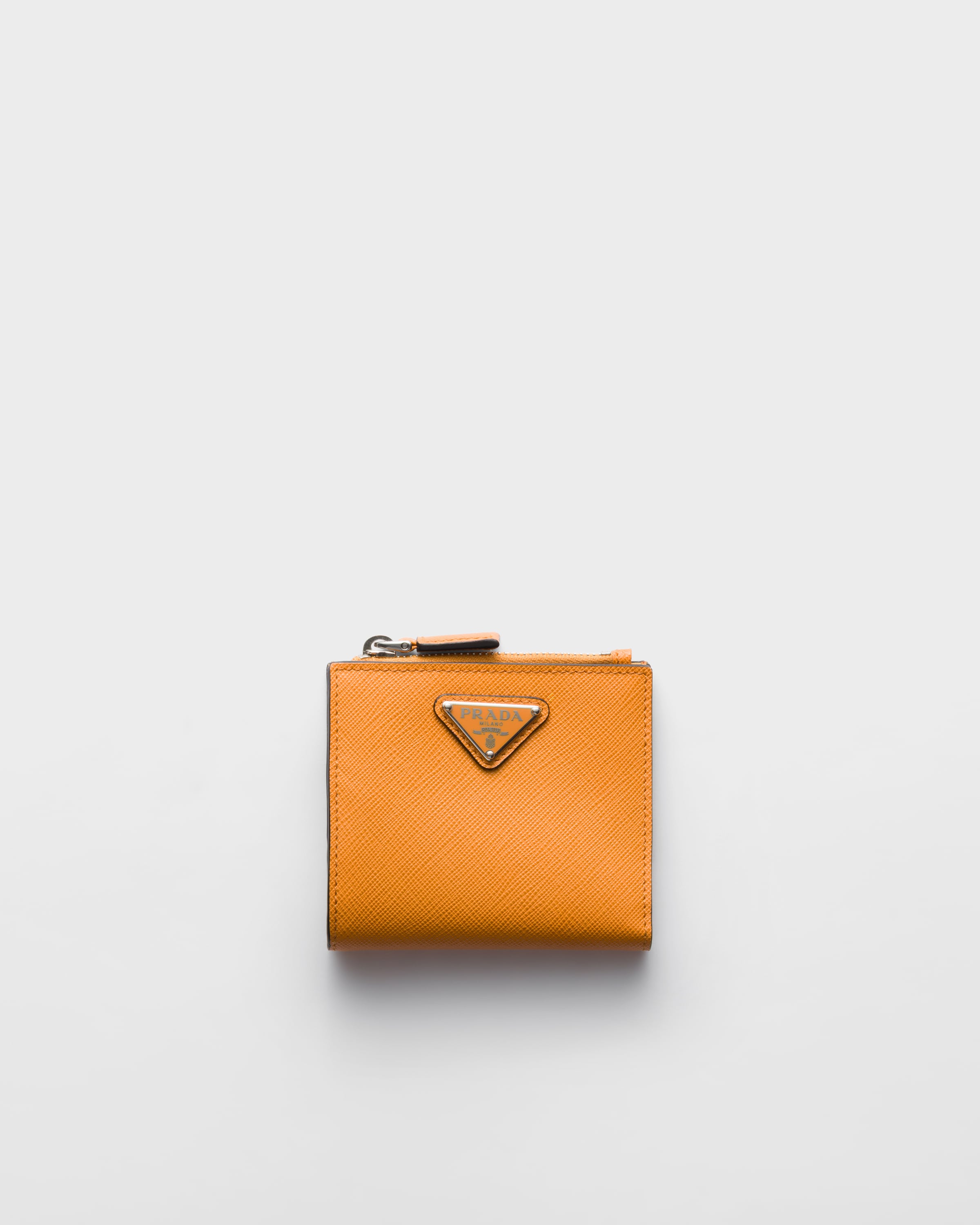 アンバー サフィアーノトライアングル 財布 | PRADA