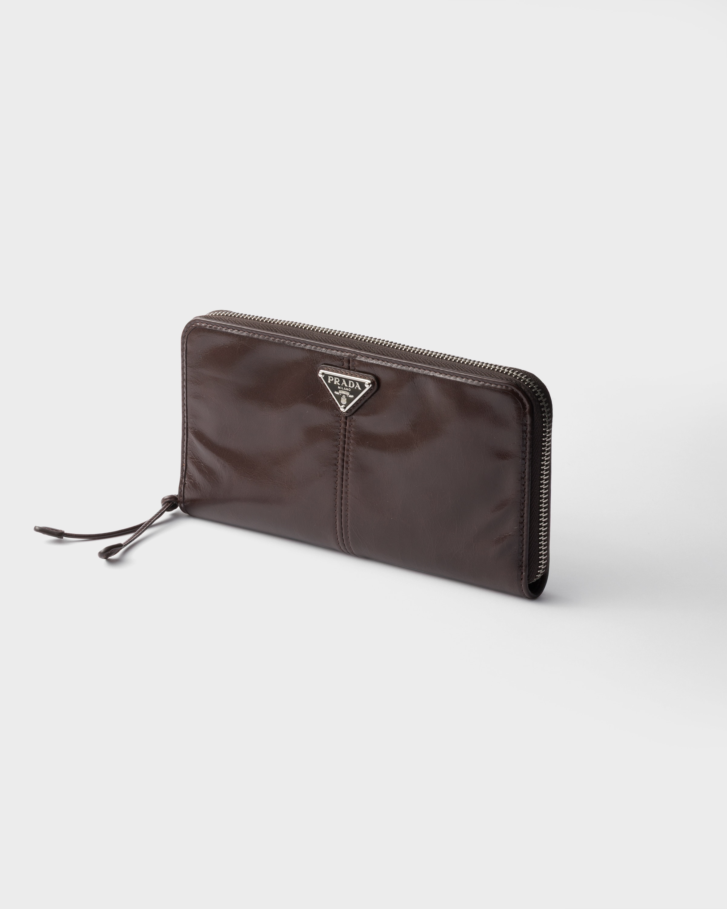 ダークブラウン ソフトルックスレザー 財布 | PRADA - 日本