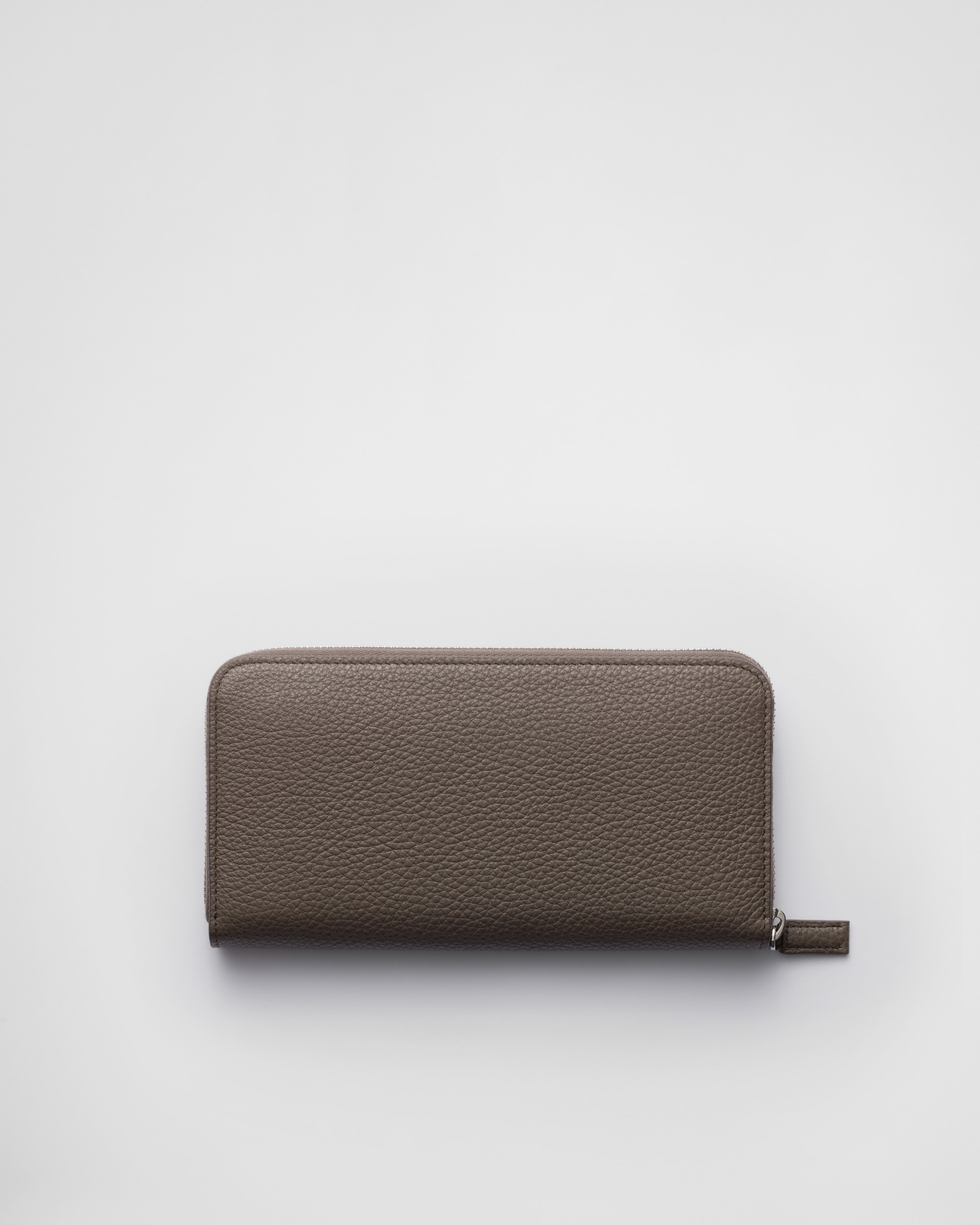 【人気/関税/送料込み】 Prada Leather Wallet Bamboo Gray 2MO0 Bamboo Gray Leather wallet | PRADA