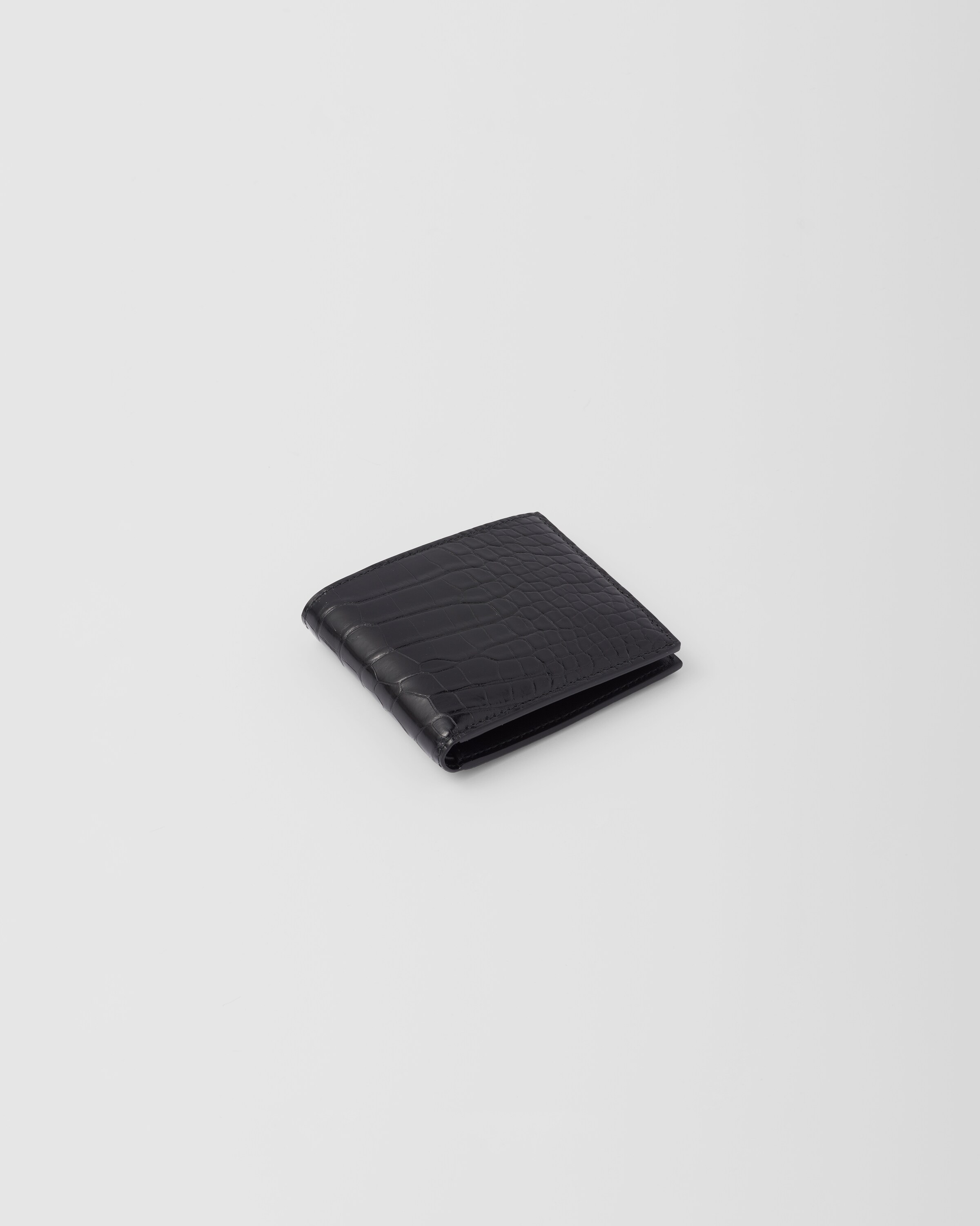 ブラック クロコダイルレザー財布 | Prada