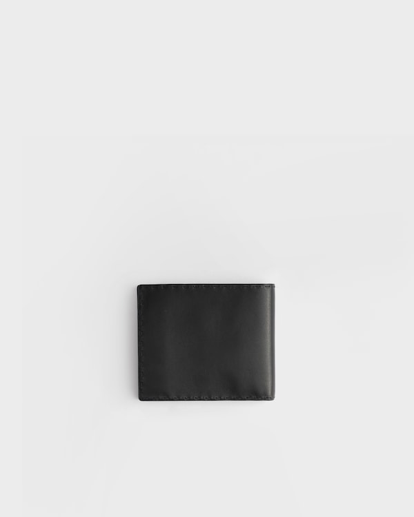 Antiqued leather wallet - Black Antiqued leather wallet - Black
