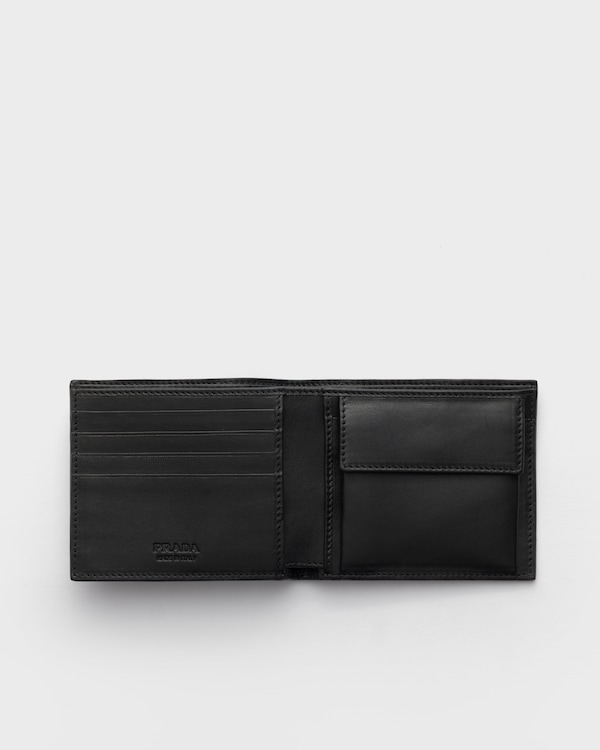 Antiqued leather wallet - Black Antiqued leather wallet - Black