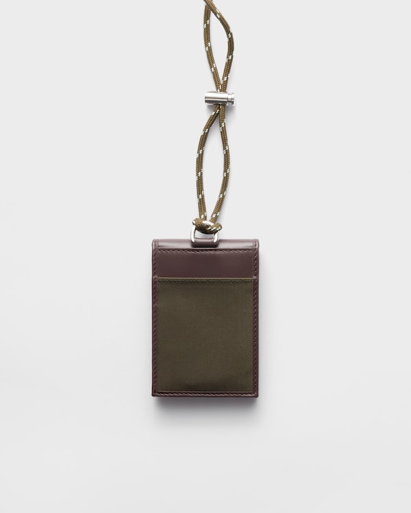 Portacarte con tracolla Prada Speedrock in Re-Nylon e pelle Portacarte con tracolla Prada Speedrock in Re-Nylon e pelle