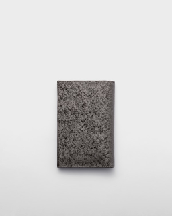 Étui pour passeport en cuir Saffiano - Gris Fumé Étui pour passeport en cuir Saffiano - Gris Fumé