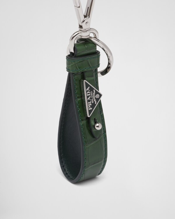 سلسلة مفاتيح من جلد التمساح - أخضر زمردي سلسلة مفاتيح من جلد التمساح - أخضر زمردي