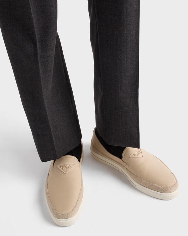 Slip-on em canvas de algodão Slip-on em canvas de algodão