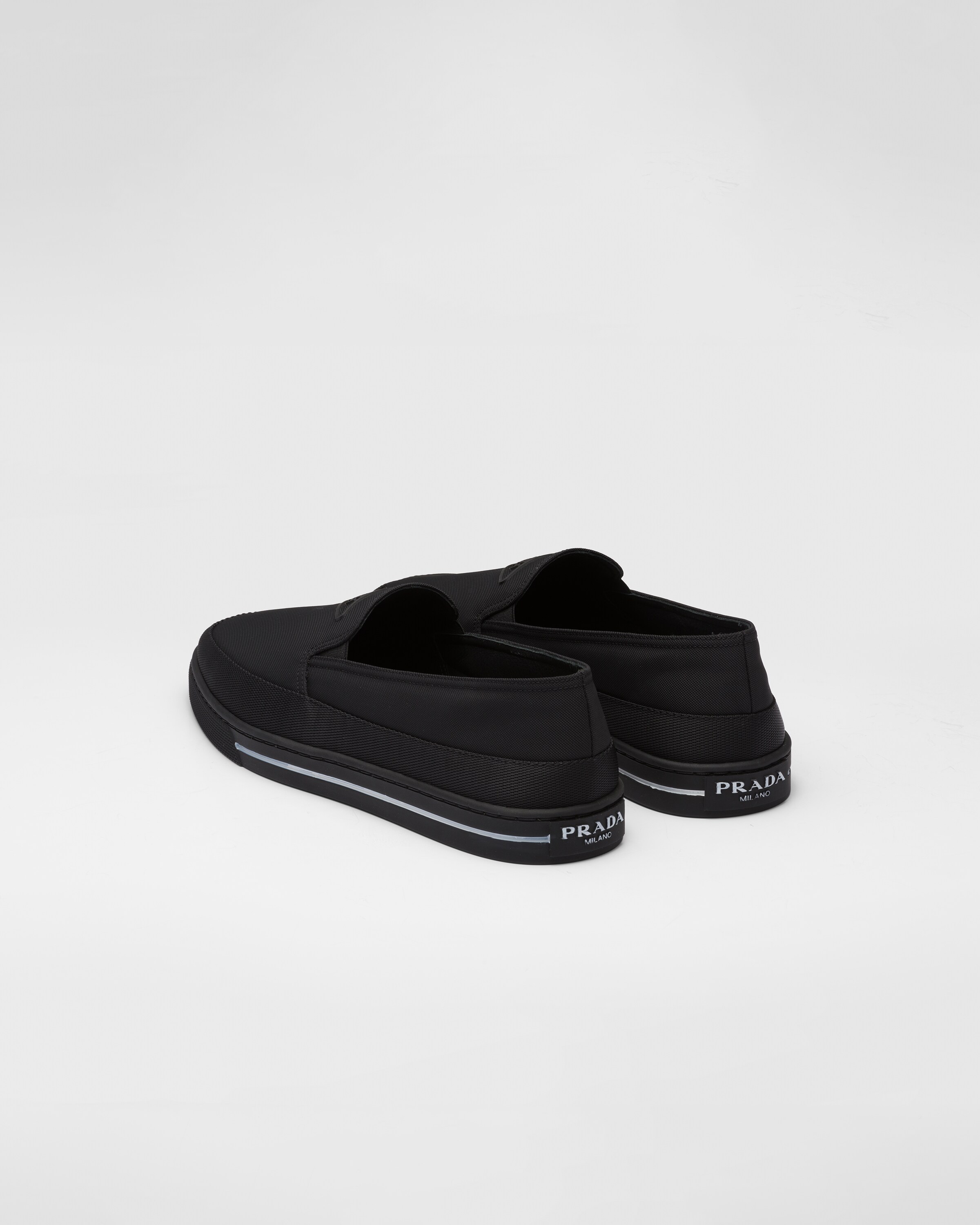 Re-Nylon スリッポンスニーカー Re-Nylon スリッポンスニーカー