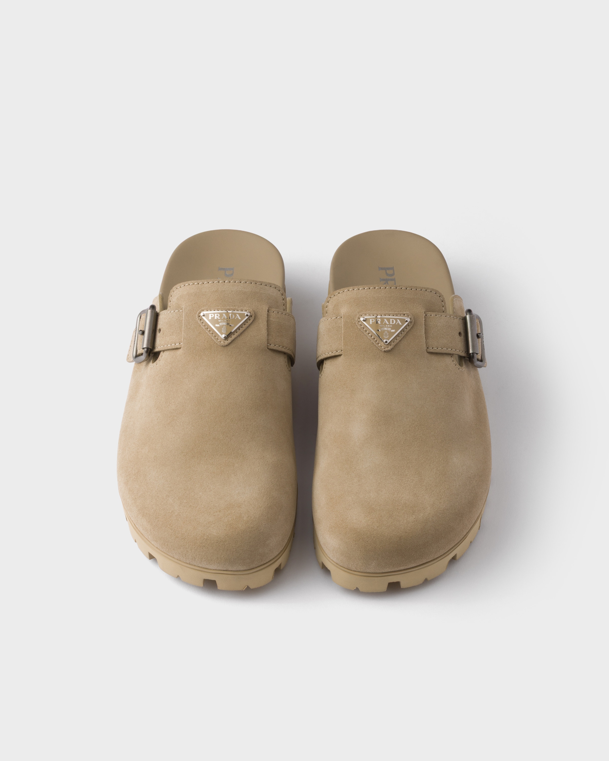 PRADA ベージュ ミュール 中古・古着通販】PRADA (プラダ) スウェードミュール ベージュ サイズ