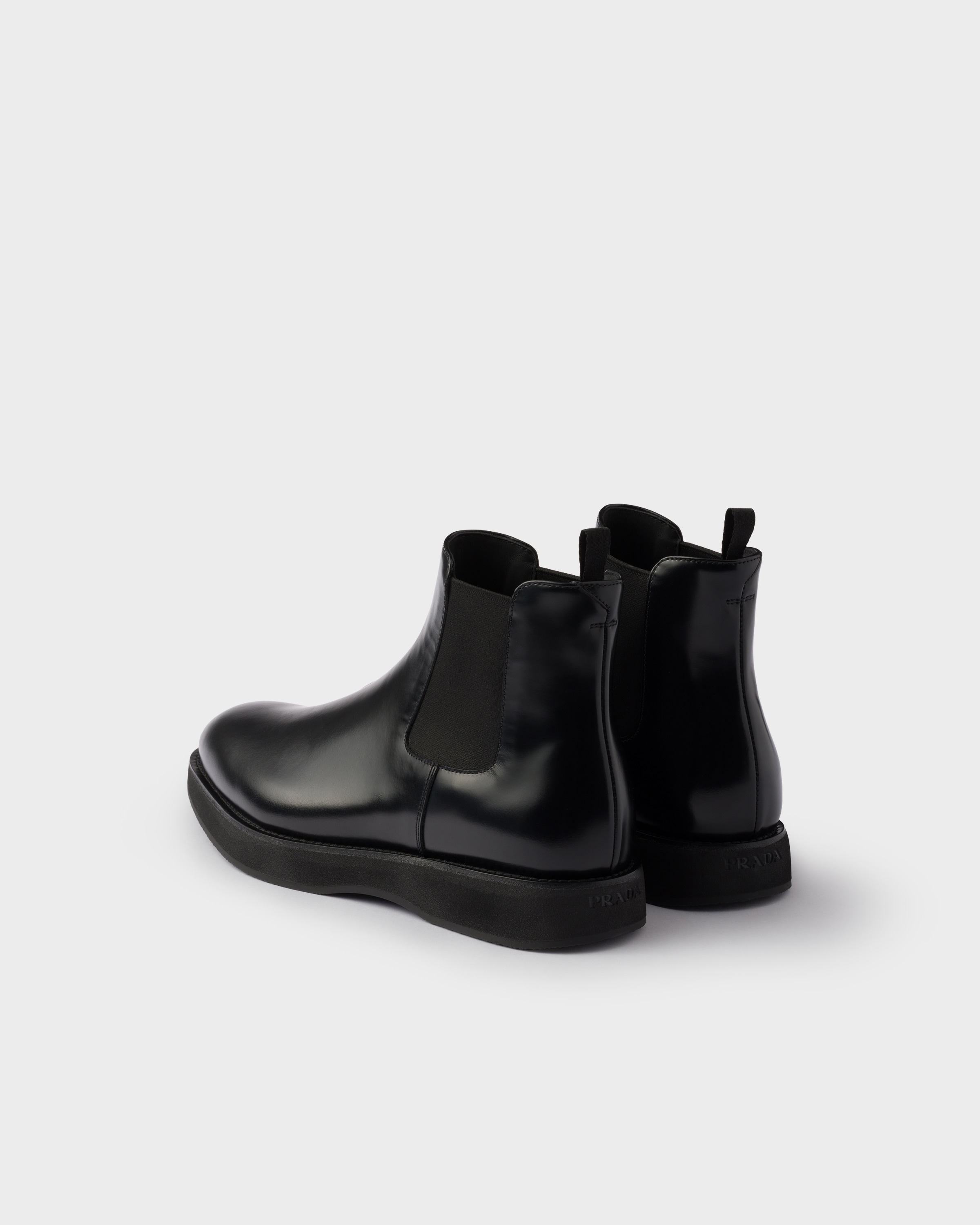 ブラック ブラッシュドレザーチェルシーブーツ | PRADA - 日本