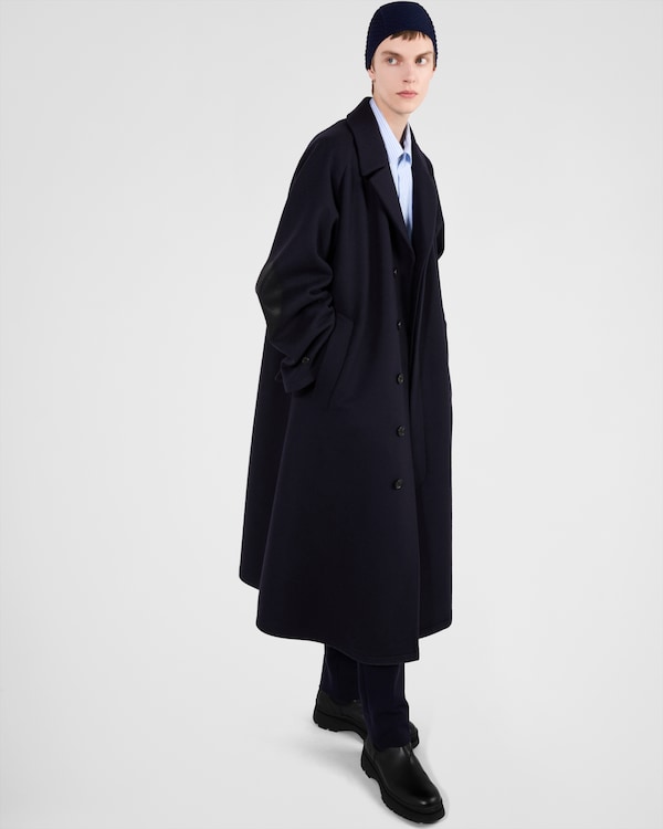 Chelsea Boots aus Leder und Stretch-Stoff Chelsea Boots aus Leder und Stretch-Stoff