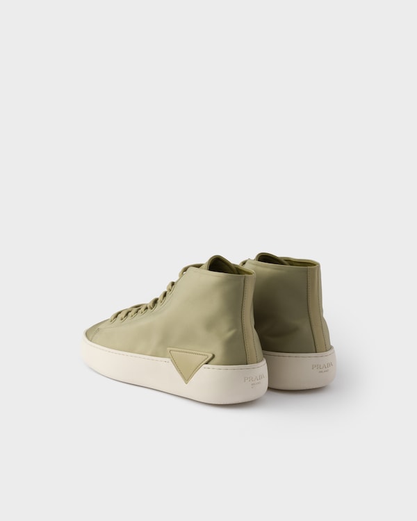 Sneakers Court alte in Re-Nylon - Oliva Sneakers Court alte in Re-Nylon - Oliva