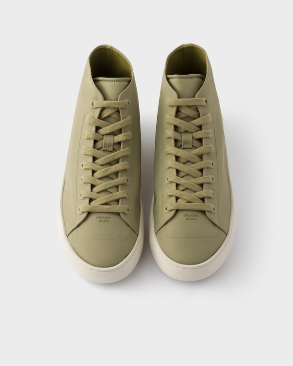 Sneakers Court alte in Re-Nylon - Oliva Sneakers Court alte in Re-Nylon - Oliva