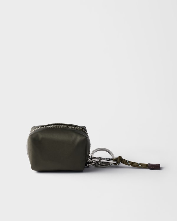 Mini Icon Re-Nylon con llavero Mini Icon Re-Nylon con llavero