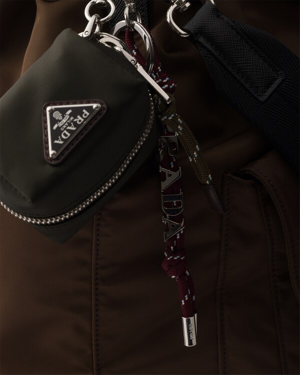 Mini Icon Re-Nylon con llavero Mini Icon Re-Nylon con llavero