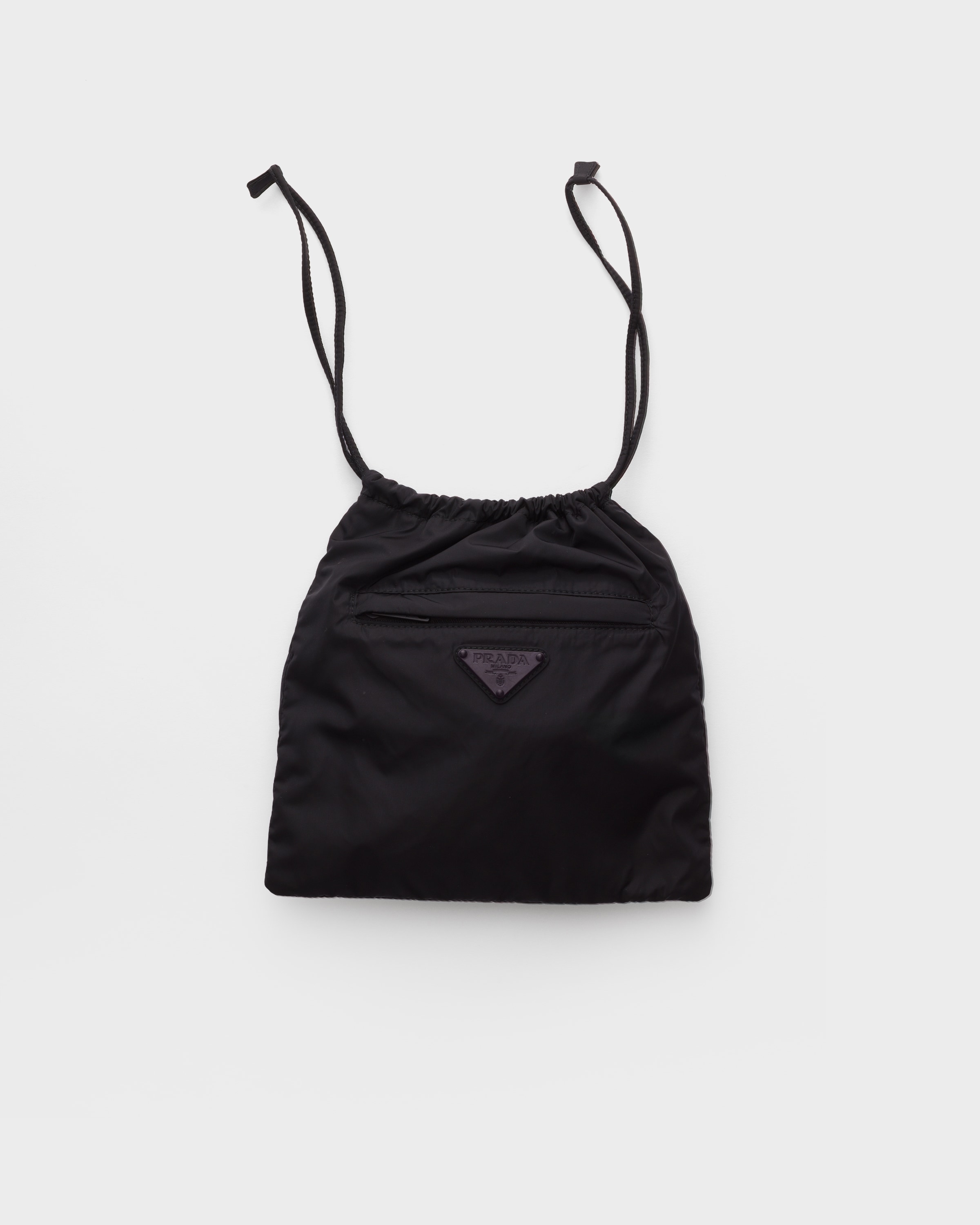 ブラック Re-nylon ポーチ | PRADA - 日本