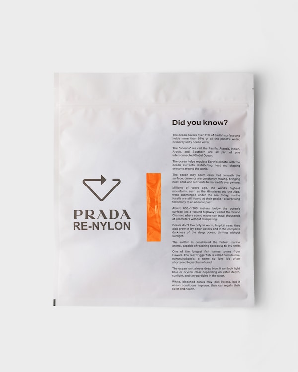 Foldable Re-Nylon bucket hat - Orange Foldable Re-Nylon bucket hat - Orange