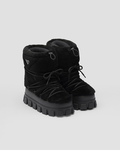Prada Bottines après-ski en peau de mouton 1