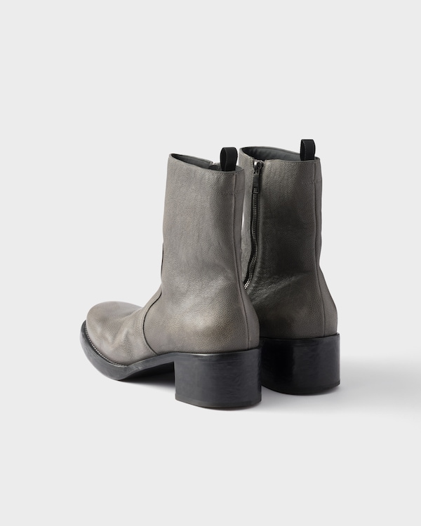 Stivaletti in pelle  Stivaletti in pelle