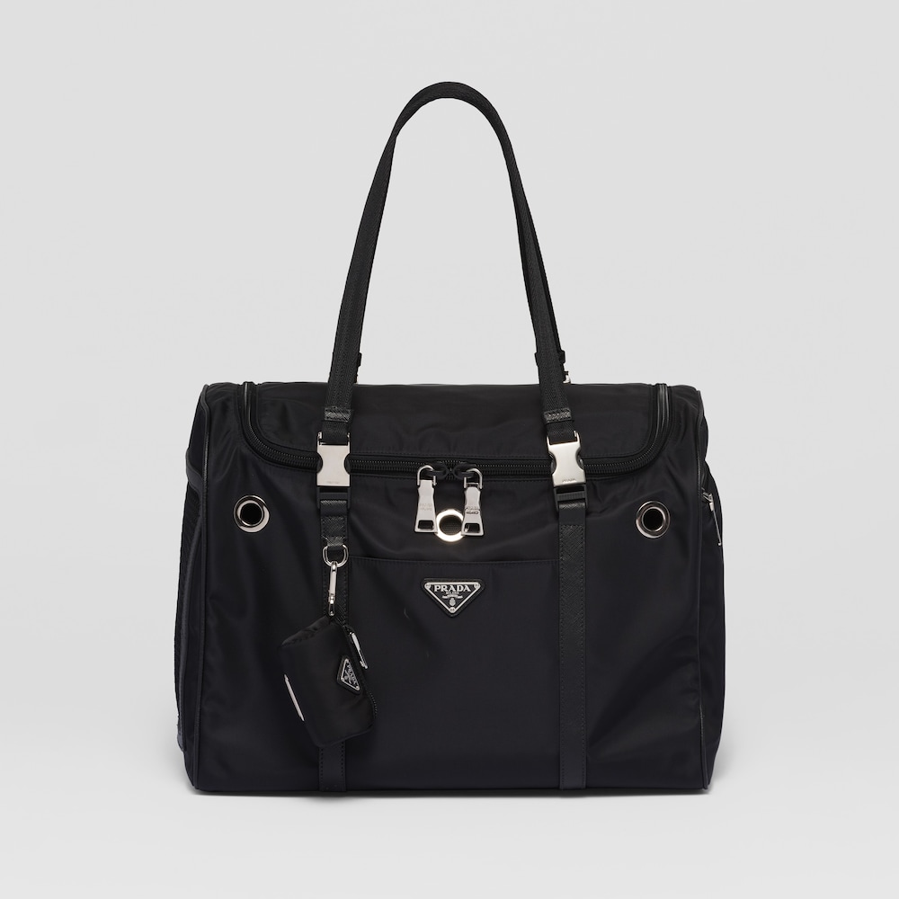 Top 80+ imagen prada dog bed Abzlocal.mx